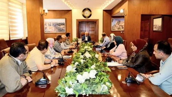 اجتماع محافظ بورسعيد
