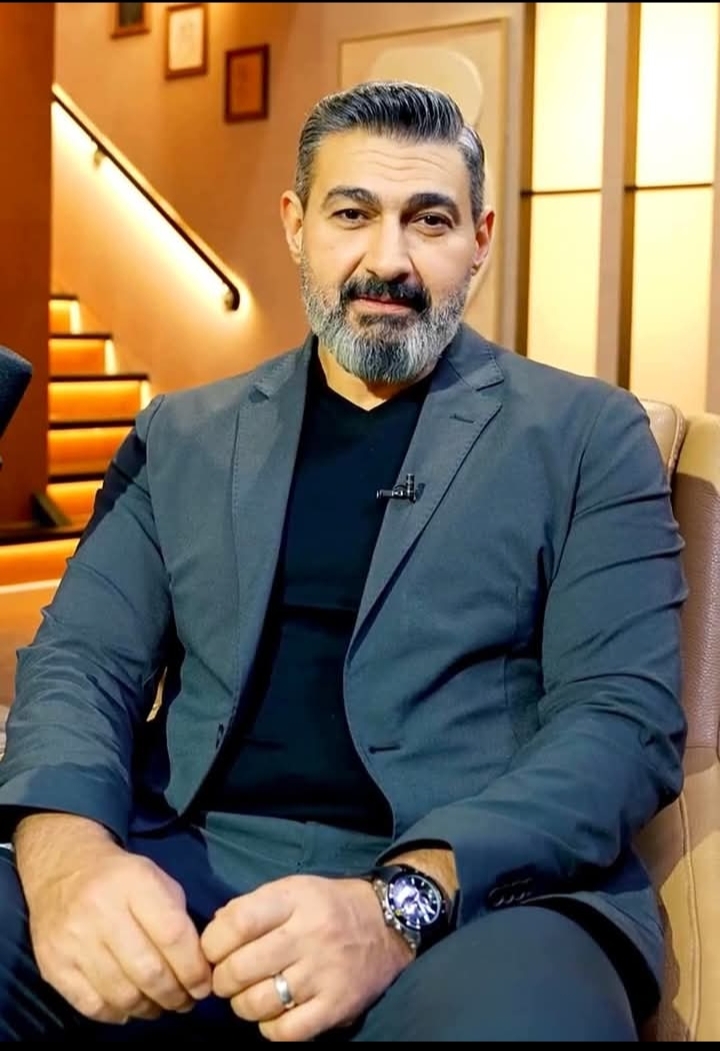 الفنان ياسر جلال