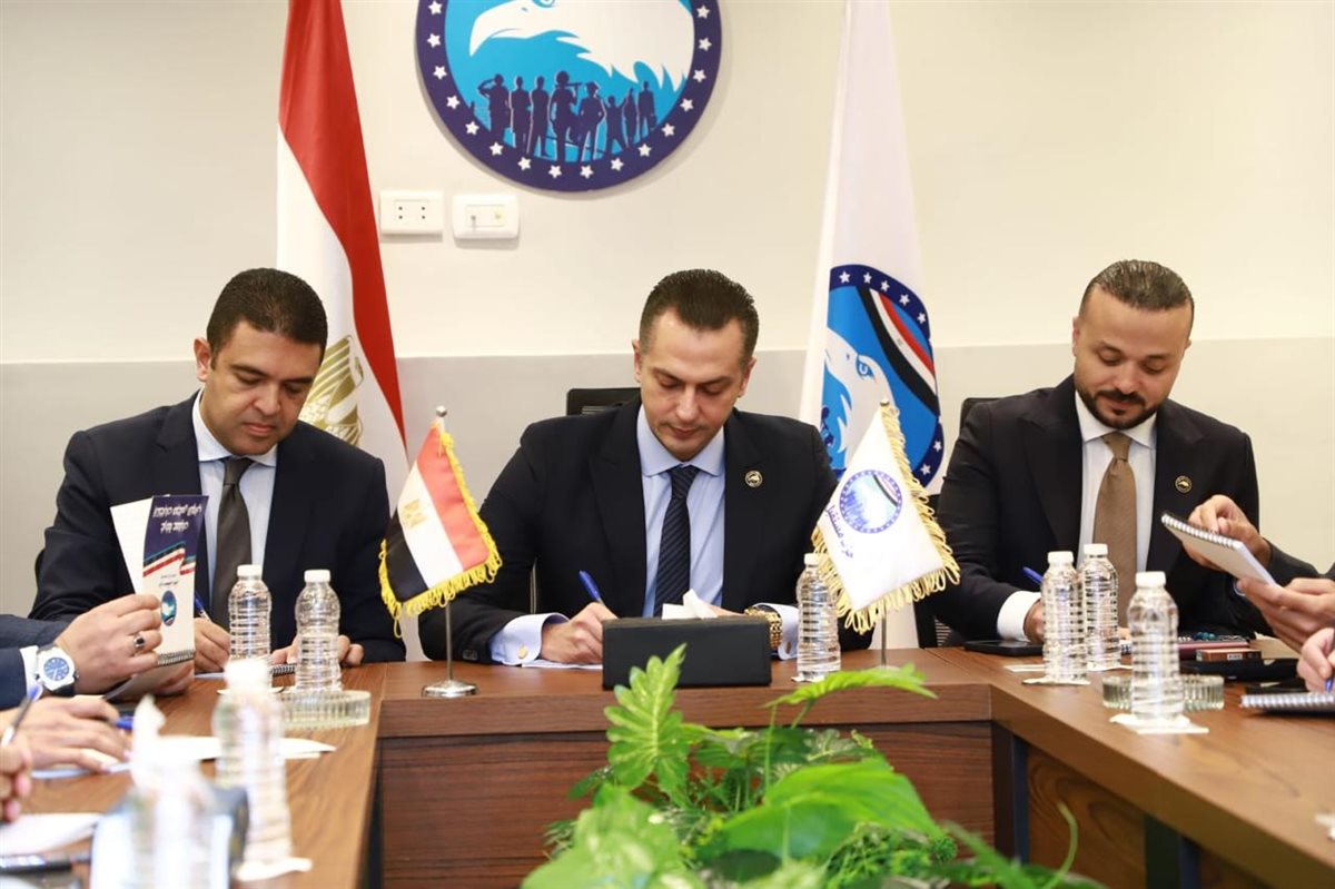 النائب أحمد عبد الجواد