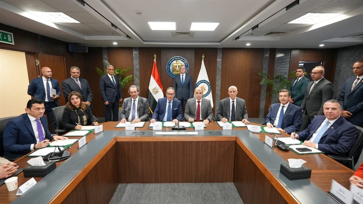 وزير البترول&nbsp;