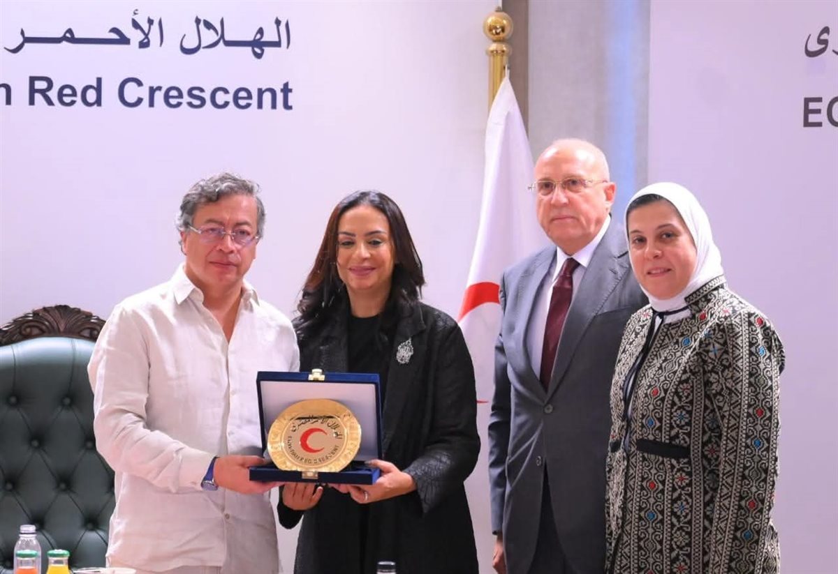 رئيس جمهورية كولومبيا ووزيرة التضامن الاجتماعي&nbsp;
