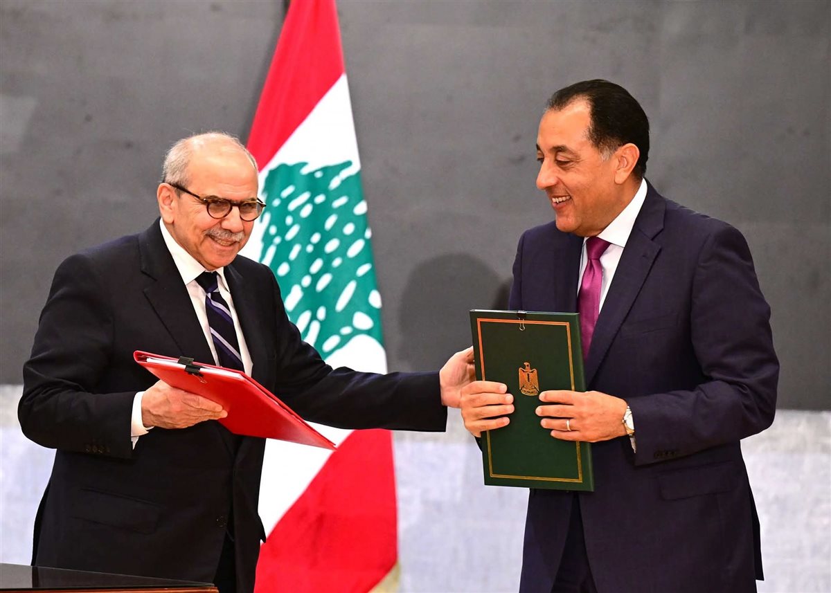 رئيس الوزراء ونظيره اللبناني&nbsp;