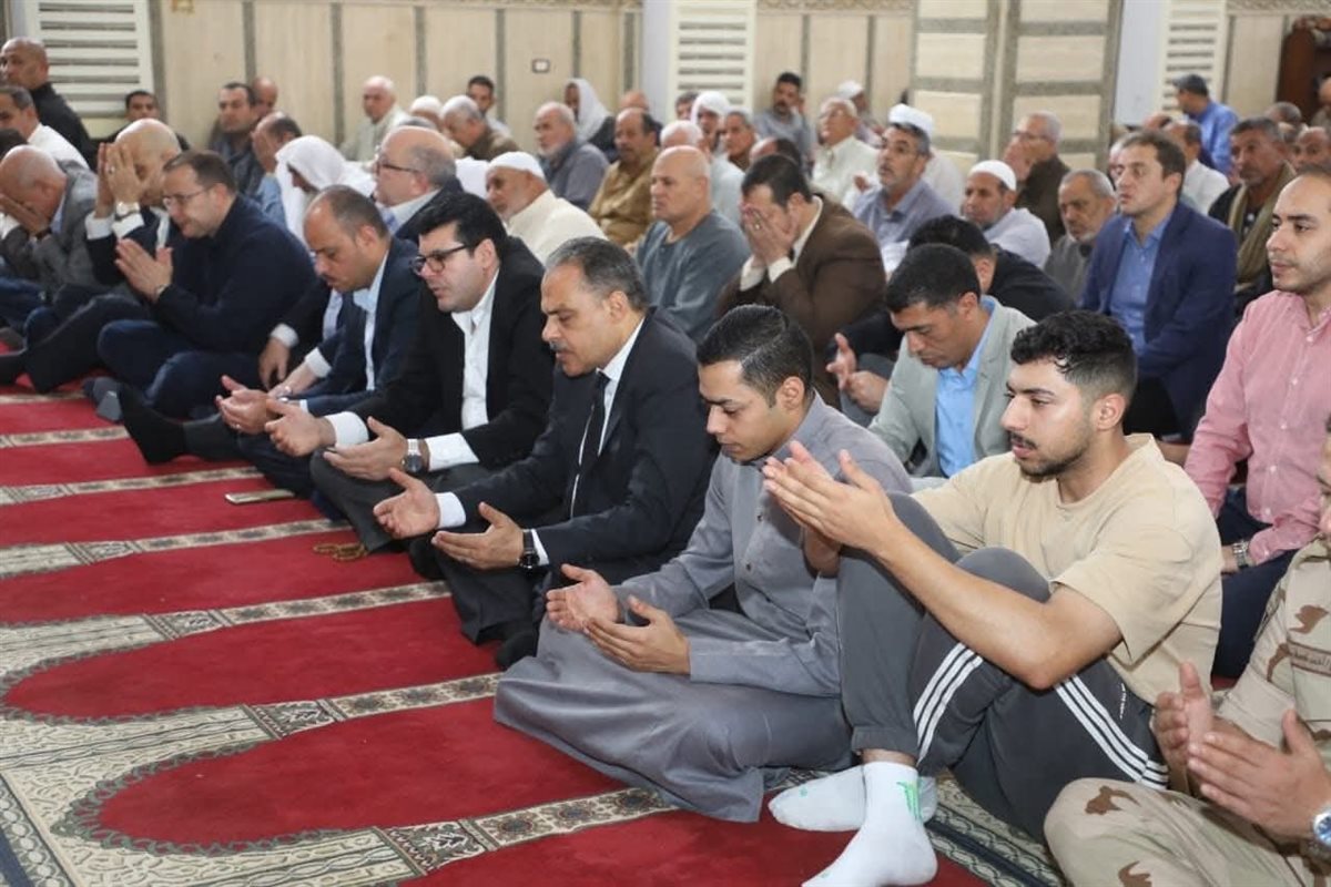 محافظ الشرقية&nbsp;