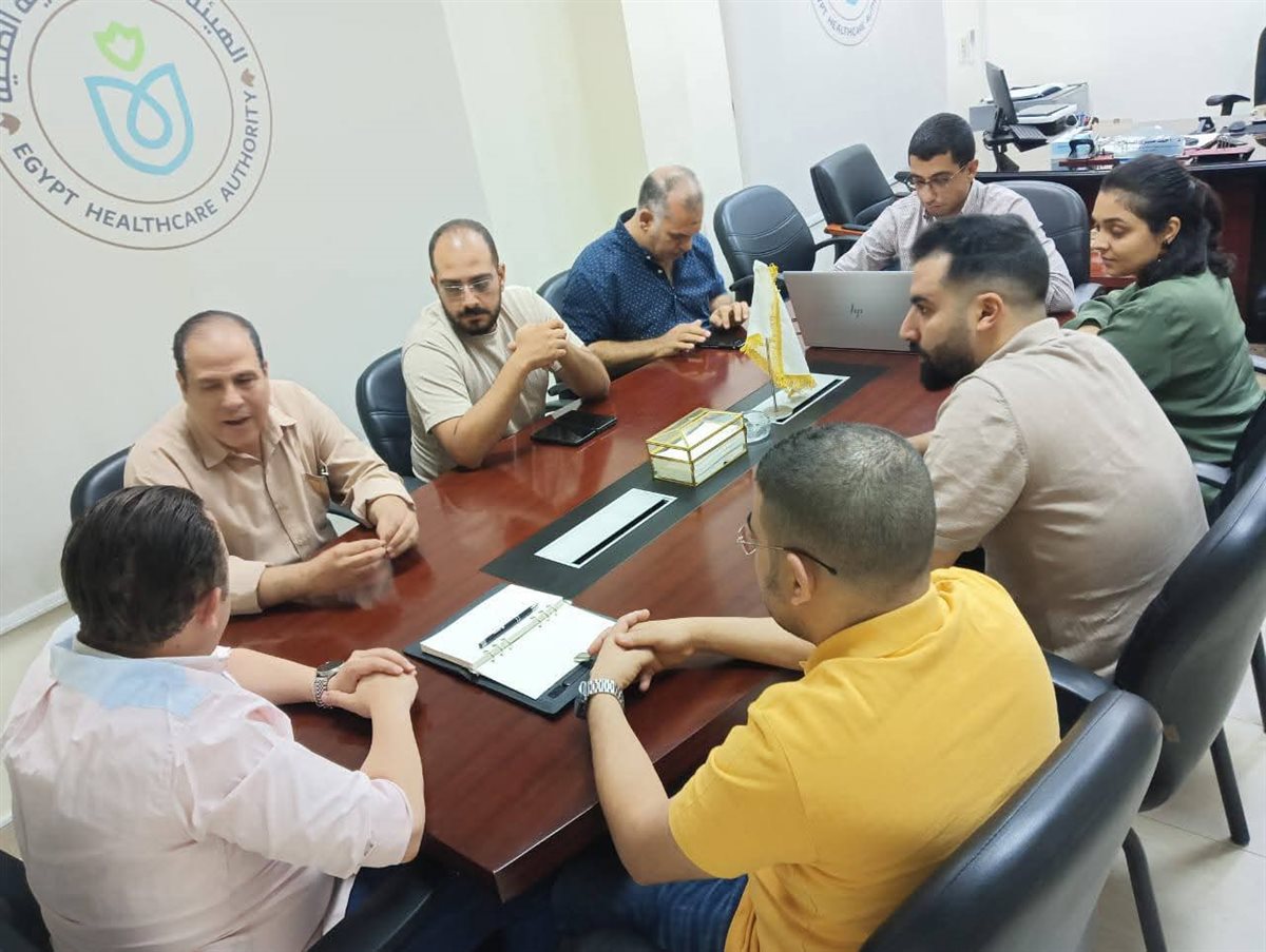 الدكتور أيمن رخا رئيس إقليم القناة&nbsp;