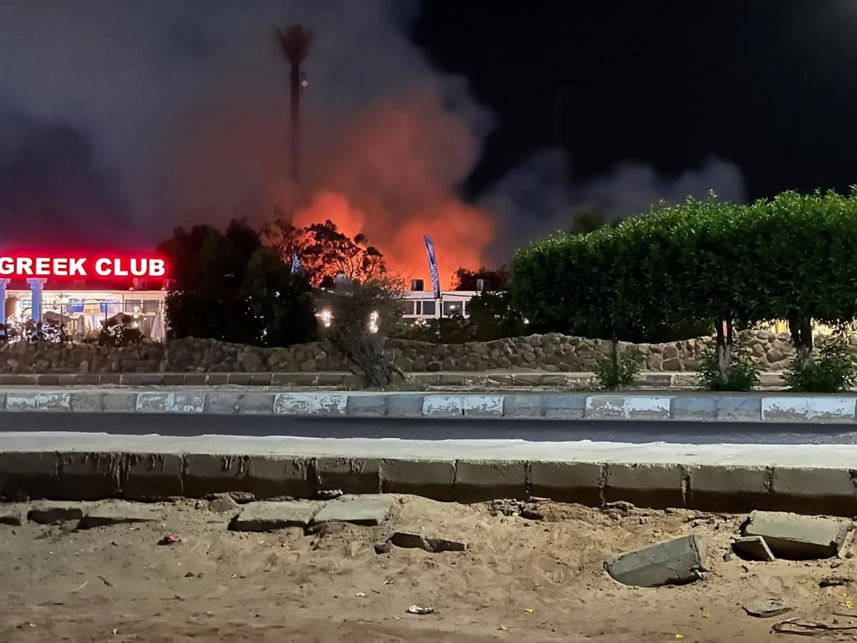 حريق مدينة دهب بمحافظة جنوب سيناء&nbsp;