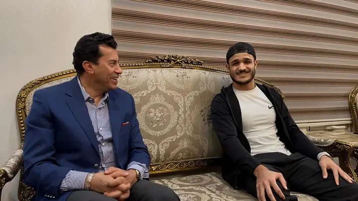 وزير الشباب والرياضة والبطل العالمي مصطفى حسين&nbsp;