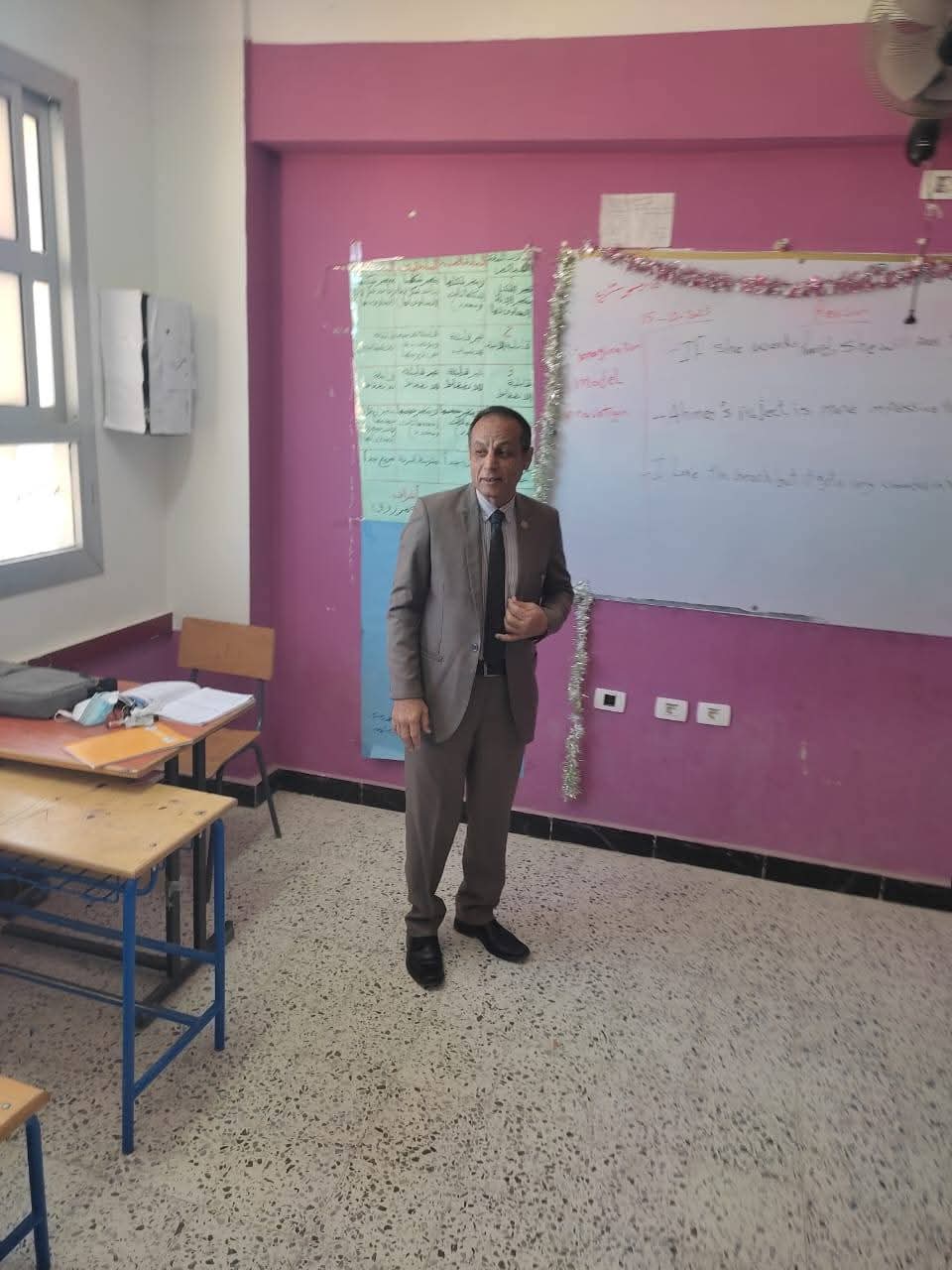 «غيث» يتفقد مدرسة الشهيد محمد عادل ويشدد على الانضباط وتفعيل الأنشطة التربوية بطور سيناء