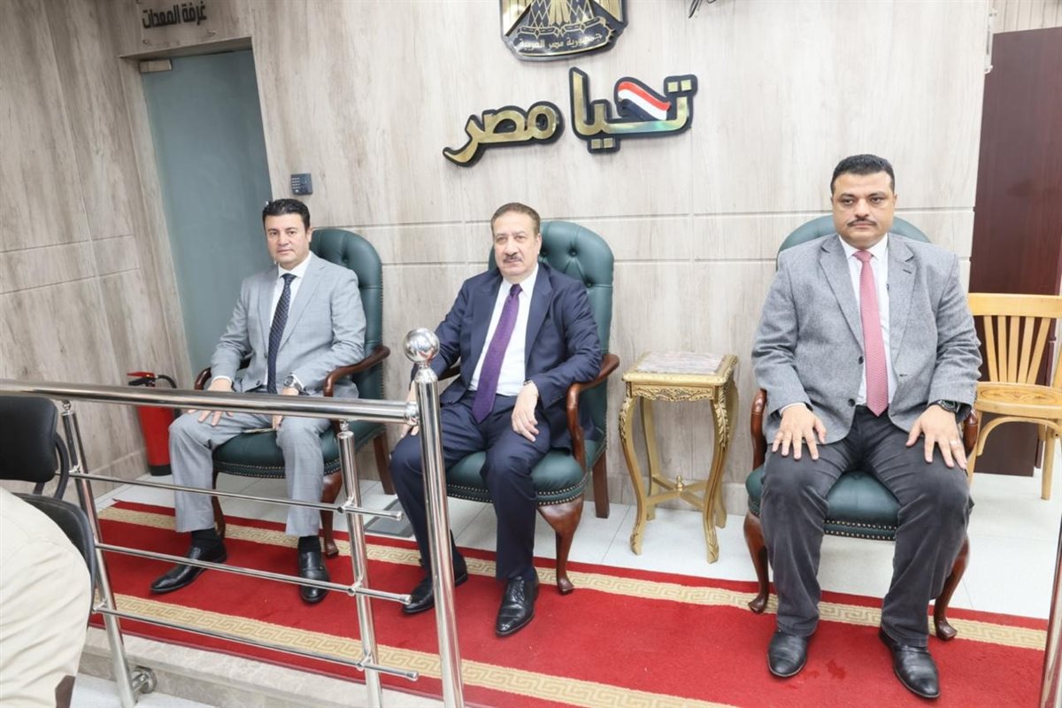 محافظ المنوفية يتابع انطلاق جولة الإعادة لانتخابات مجلس النواب في يومها الأول ويؤكد انتظام فتح جميع اللجان&nbsp;