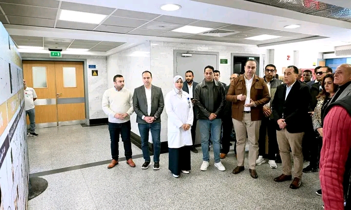 رئيس الوزراء يتفقد عددا من المنشآت التابعة لهيئة الرعاية الصحية بالأقصر تشمل مستشفى الكرنك الدولي ومجمع الأقصر الطبي الدوليالمحافظ: الجهود المبذولة&nbsp;