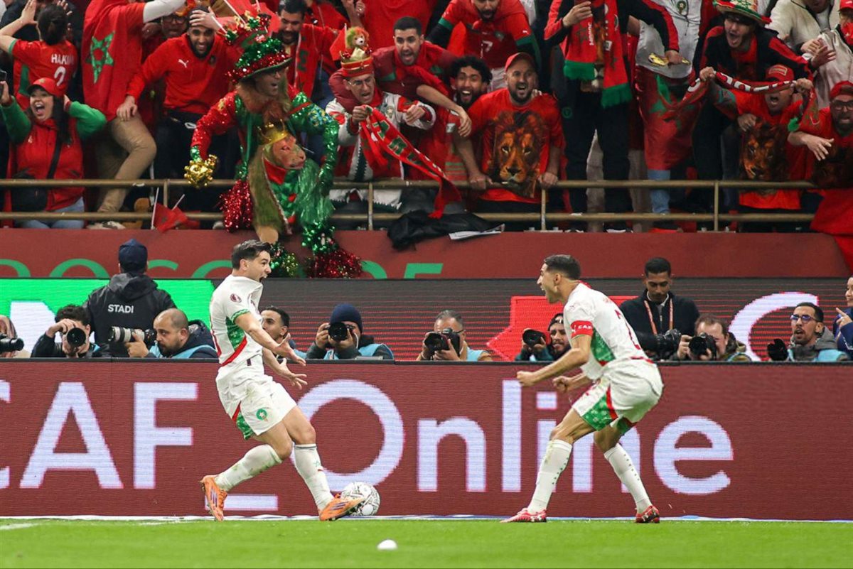 &nbsp;المغرب حقق فوز مهم على الكاميرون بنتيجة 2-0 في ربع نهائي كأس أمم أفريقيا 2025، وتأهل لنصف النهائي