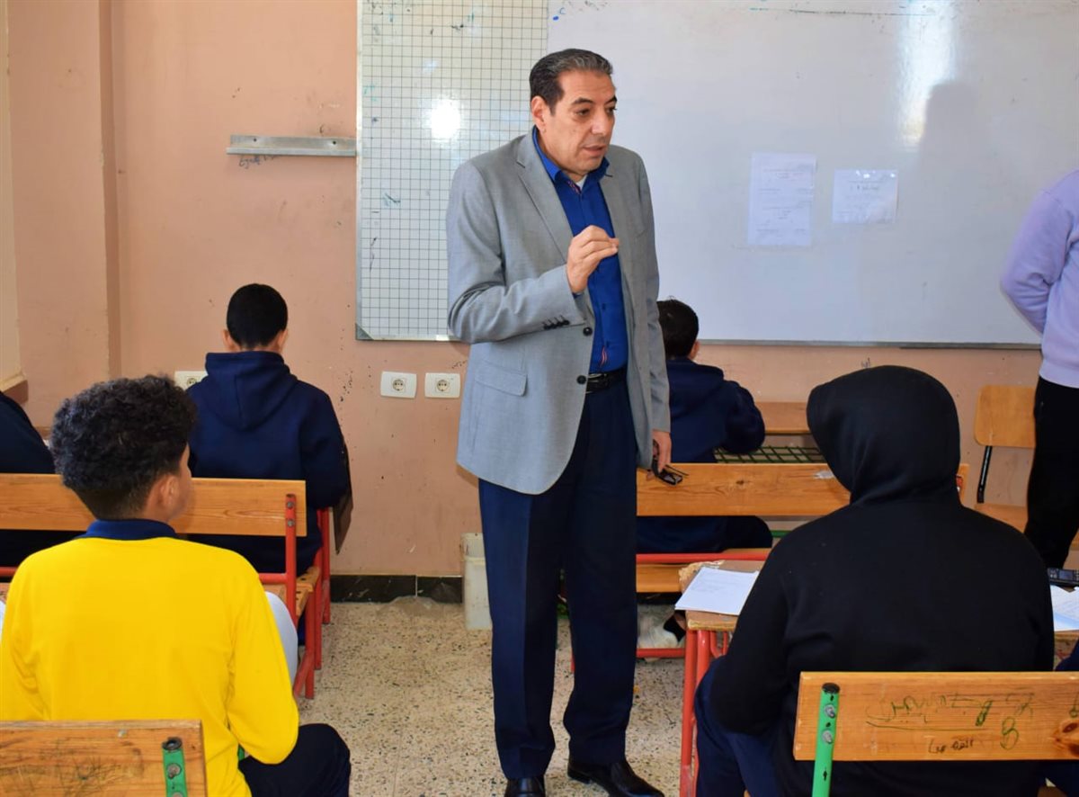 انضباط امتحانات جنوب سيناء.. منع المحمول وتشديد الضوابط داخل اللجان