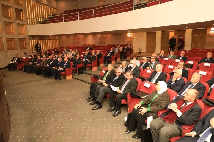 وزير التعليم العالي يترأس اجتماع مجلس الجامعات الخاصة بجامعة المستقبل