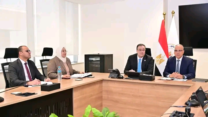 وزير الموارد المائية والري ورئيس الجهاز المركزي للتنظيم والإدارة يبحثان عدد من الموضوعات المشتركة في مجال التطوير المؤسسي وسد العجز في عدد من الوظائف بالوزارة&nbsp;