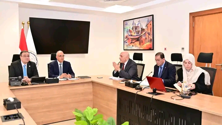 وزير الموارد المائية والري ورئيس الجهاز المركزي للتنظيم والإدارة يبحثان عدد من الموضوعات المشتركة في مجال التطوير المؤسسي وسد العجز في عدد من الوظائف بالوزارة&nbsp;
