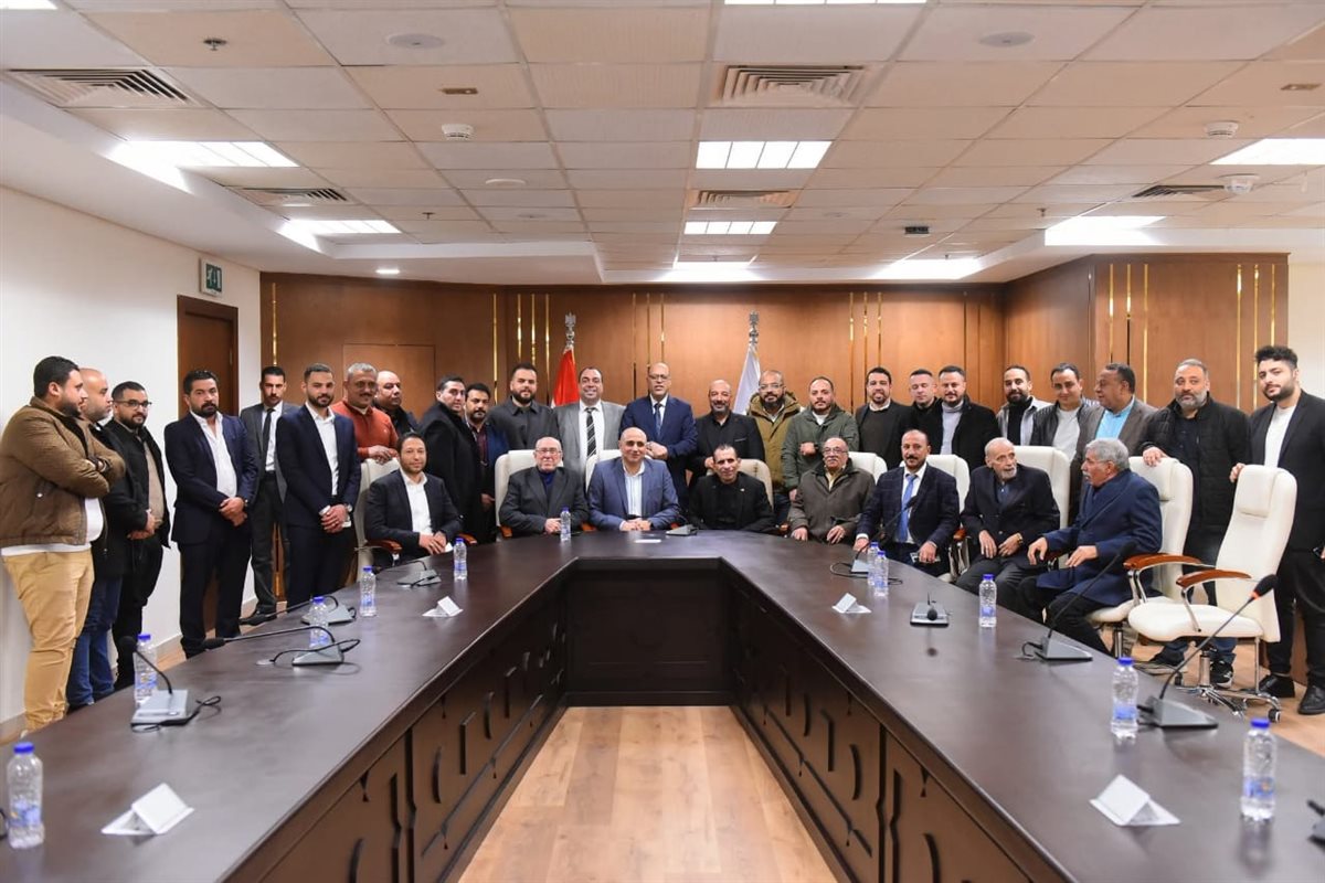 وزير العمل يبحث مع شركات إلحاق العمالة بالخارج سبل التعاون وضمان الحقوق