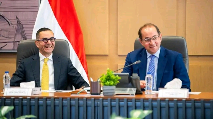 وزيرا المالية والاستثمار يشهدان توقيع بروتوكول تعاون بين «الجمارك» و«التمثيل التجاري المصري