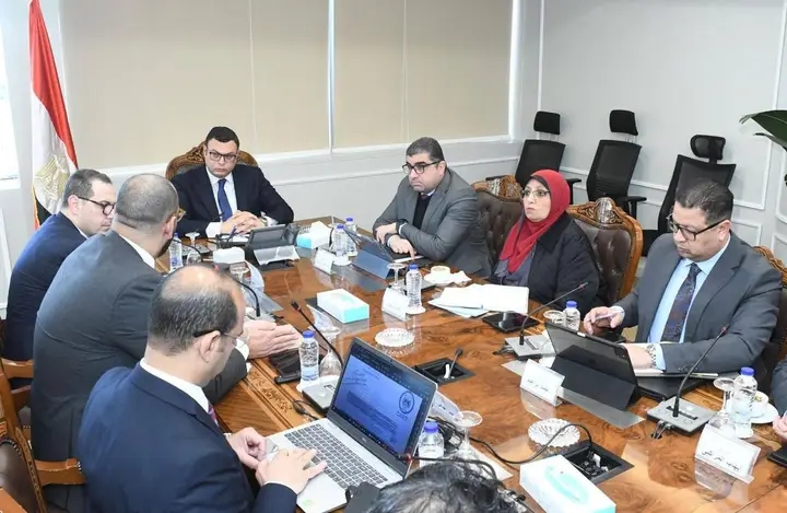 وزير الإسكان يتابع الإجراءات المتخذة لتدشين منصة تصدير العقار