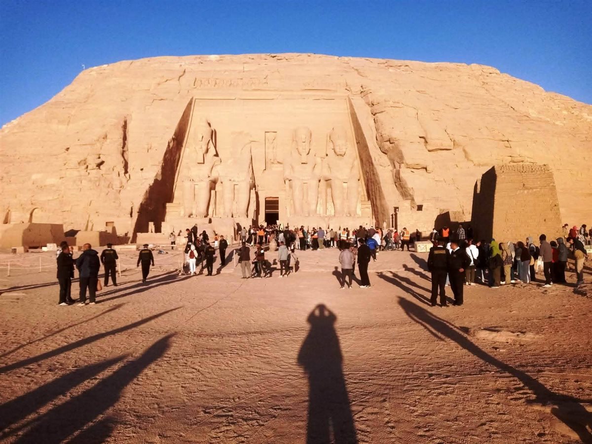 مجلس الوزراء: ظاهرة تعامد الشمس على وجه الملك رمسيس الثاني حدث حضاري وسياحي عالمي