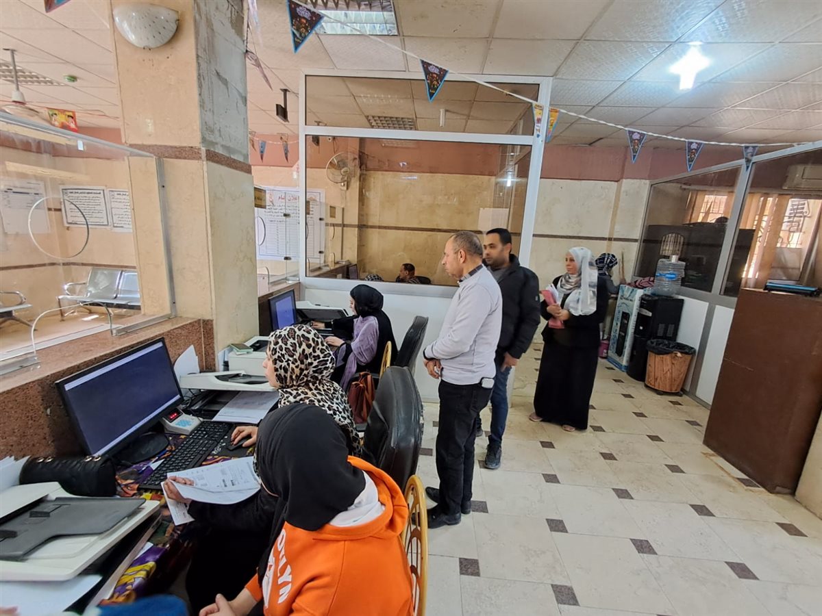 رئيس مدينة أبو النمرس يتابع عملية السير بالمركز التكنولوجي ومستودعات البوتاجاز