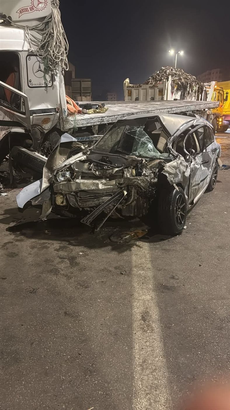 حادث تصادم مروع بين 3 سيارات أعلى الطريق الدائري بالمريوطية