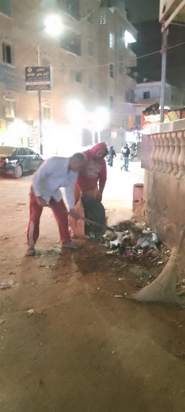 رئيس مركز ومدينة أبو النمرس بجنوب الجيزة يُتابع حملات النظافة لقرى المنوات وطموه