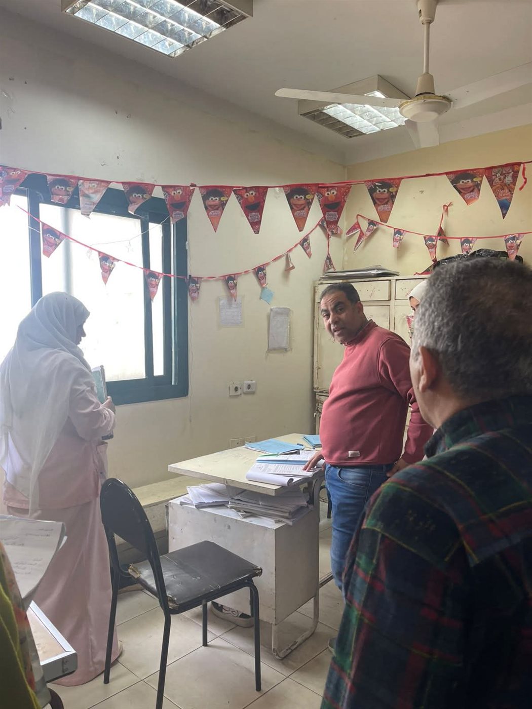 وكيل وزارة الصحة بأسيوط يتابع أعمال القافلة الطبية بحديقة الفردوس ويؤكد انتظام تقديم الخدمات للمواطنين