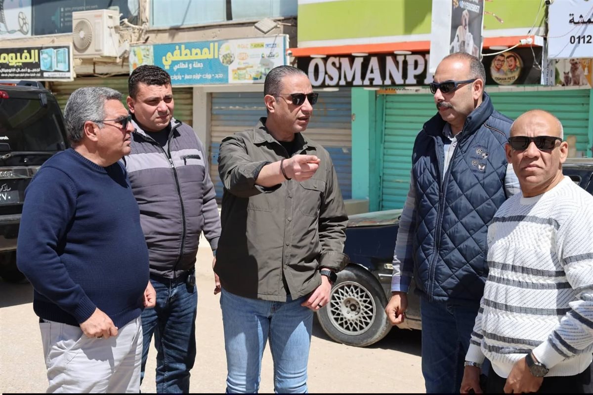 محافظ الجيزة يتفقد حدائق الأهرام ويوجّه بمراجعة تراخيص البناء والرسومات الهندسية