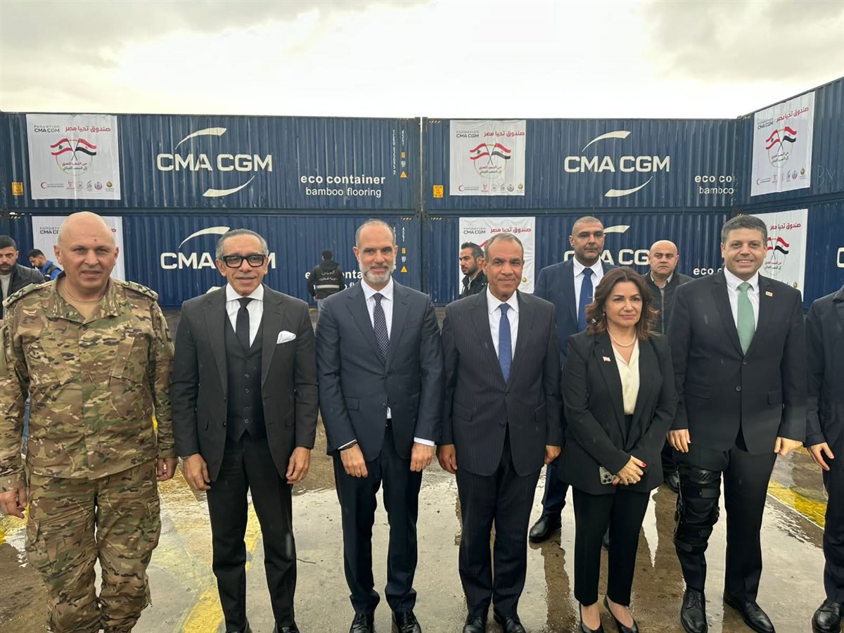 مصر تقدم 1000 طن مساعدات إغاثية للبنان لدعم النازحين والتصدي للأزمه الإنسانية&nbsp;