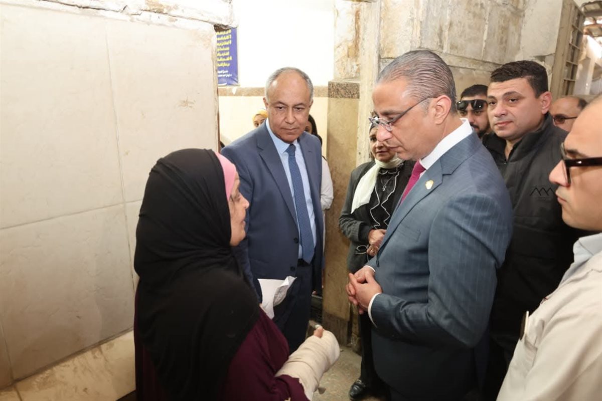 محافظ الجيزة يتابع انتظام سير العمل بمستشفى أم المصريين وتواجد الأطقم الطبية والتمريض&nbsp;