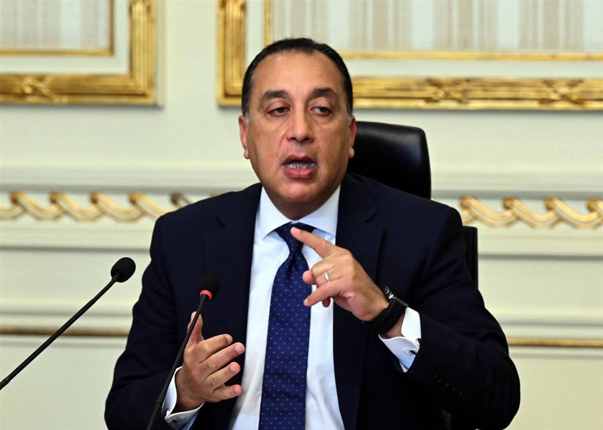 رئيس الوزراء: الحكومة تتبع سياسة التدرج في اتخاذ القرارات لضمان عدم تحميل المواطن أعباء إضافية