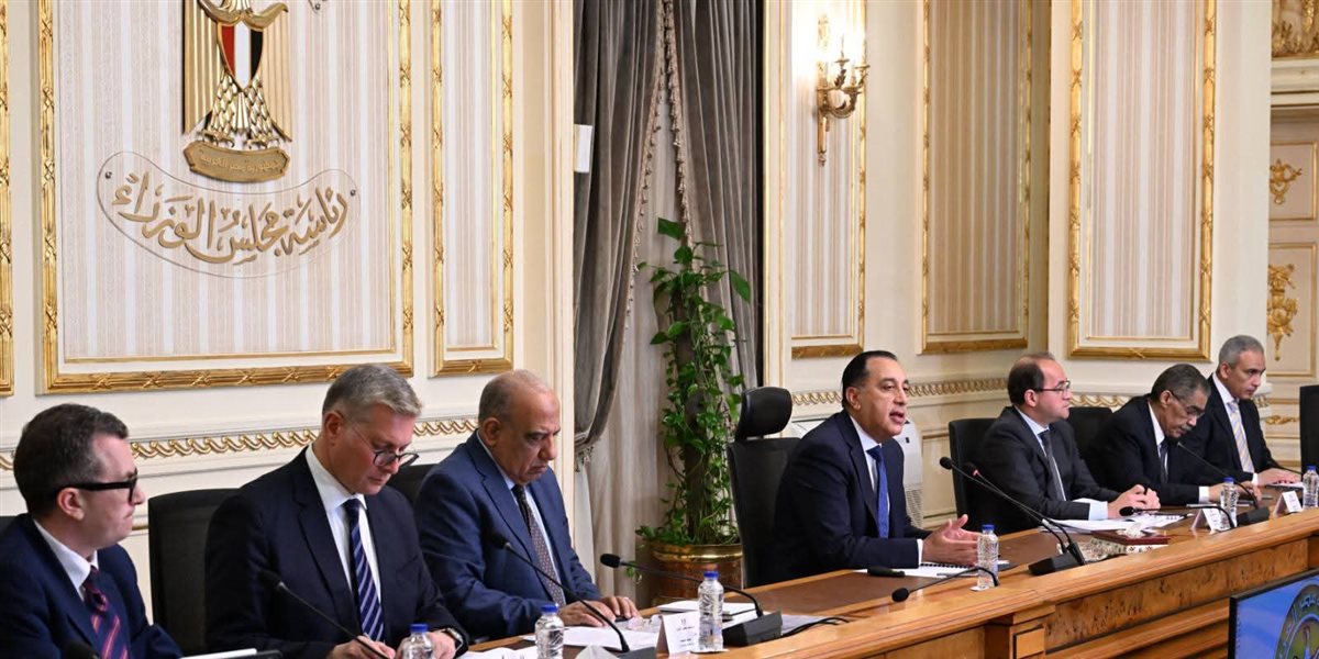 رئيس الوزراء: الحكومة تتبع سياسة التدرج في اتخاذ القرارات لضمان عدم تحميل المواطن أعباء إضافية