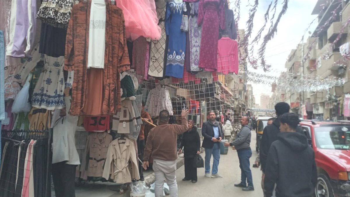 حملات مكثفة لإزالة الإشغالات والتعديات بالقوصية وإعادة الانضباط للشارع