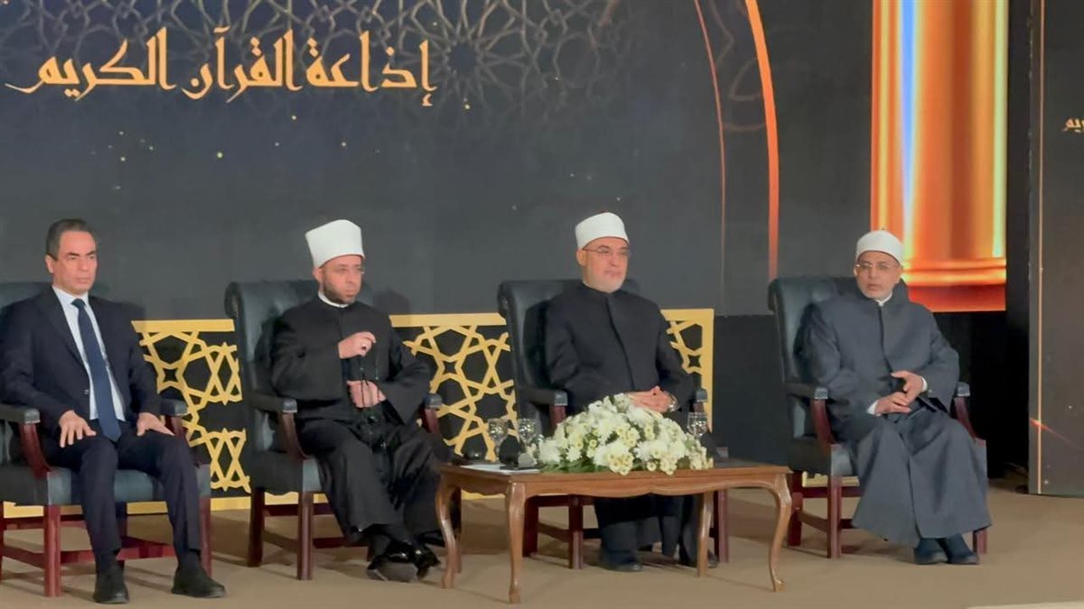 62 عاماً في رحاب التلاوة.. مصر تحتفي بصوت 