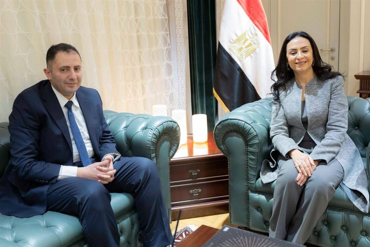 وزيرة التضامن الاجتماعي ومحافظ دمياط يشهدان توقيع