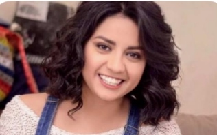 الفنانة سهر الصايغ