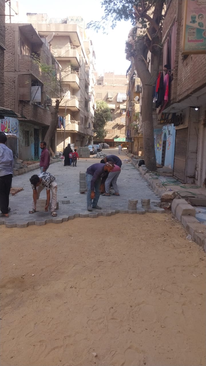 محافظ الجيزة يعلن تطوير شامل لإمبابة: رصف 11 شارعًا ورفع كفاءة البنية التحتية