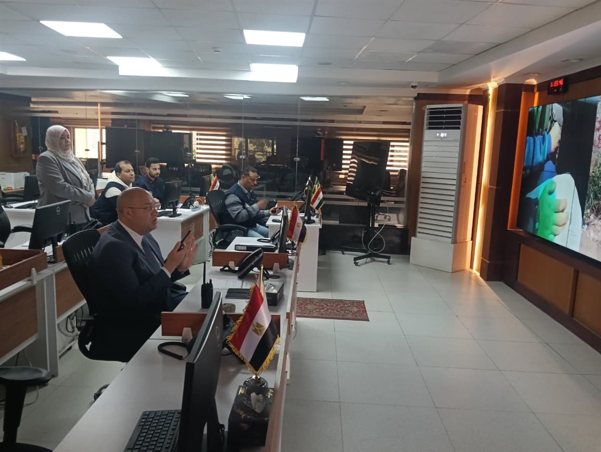 تحركات مكثفة بالجيزة: نائب المحافظ يقود حملات طرق الأبواب لتسريع التصالح في مخالفات البناء