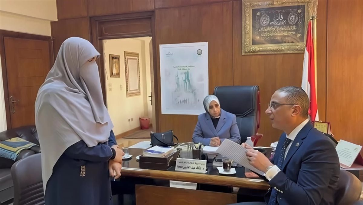 محافظ الجيزة يشدد على تسريع مشروعات الإسكان وتحسين الخدمات للمواطنين