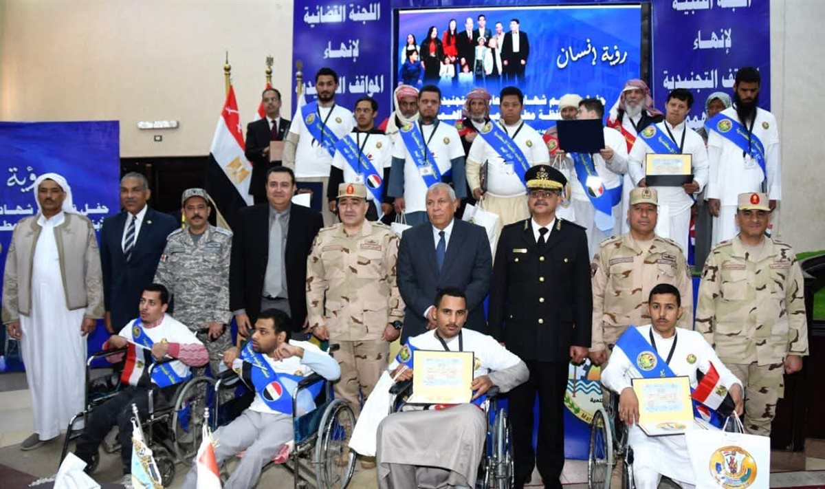 &nbsp;القوات المسلحة تدفع عدد من اللجان التجنيدية لإنهاء المواقف التجنيدية للمواطنين بالمناطق الحدودية