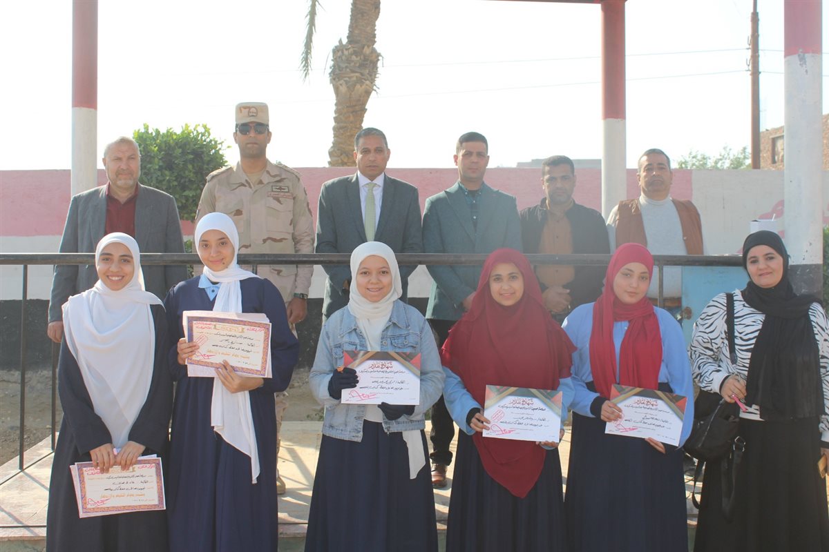 جولات حاسمة بتعليم الجيزة: مكافآت للمتميزين وعقوبات فورية للمقصرين