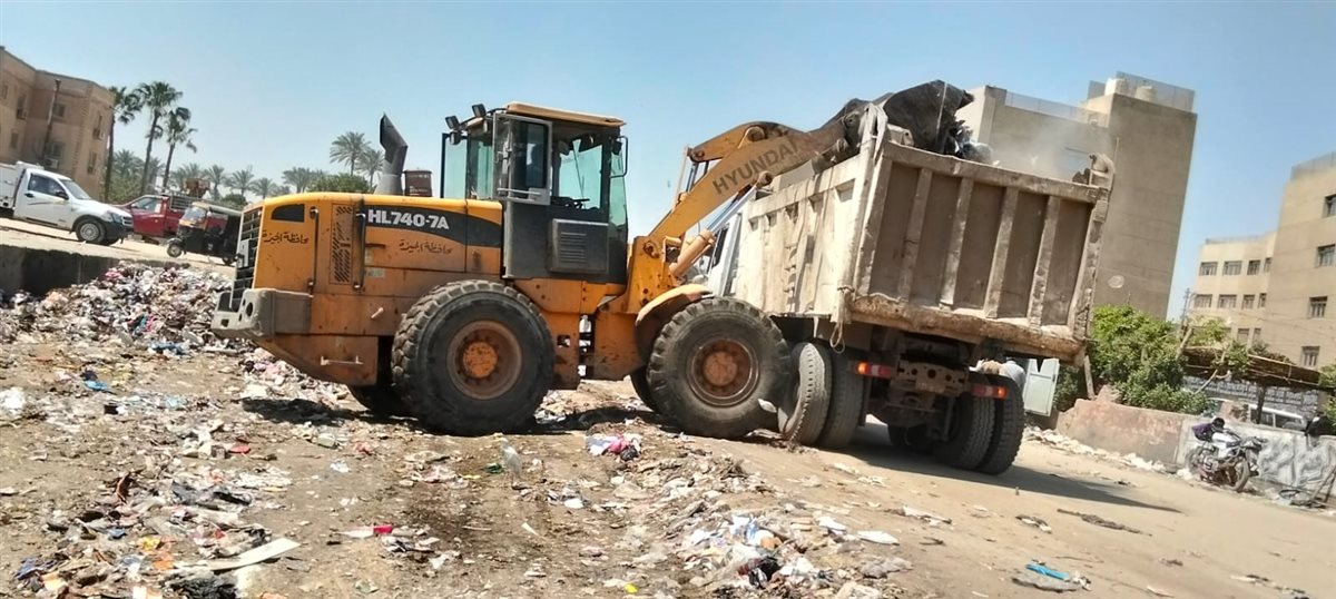 رئيس مدينة أبو النمرس يشدد على استمرار حملات النظافة اليومية