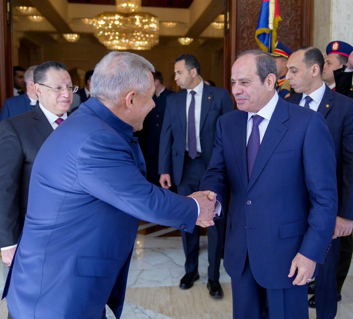 الرئيس السيسي يستقبل الرئيس رستم مينيخانوف اليوم بقصر الاتحادية