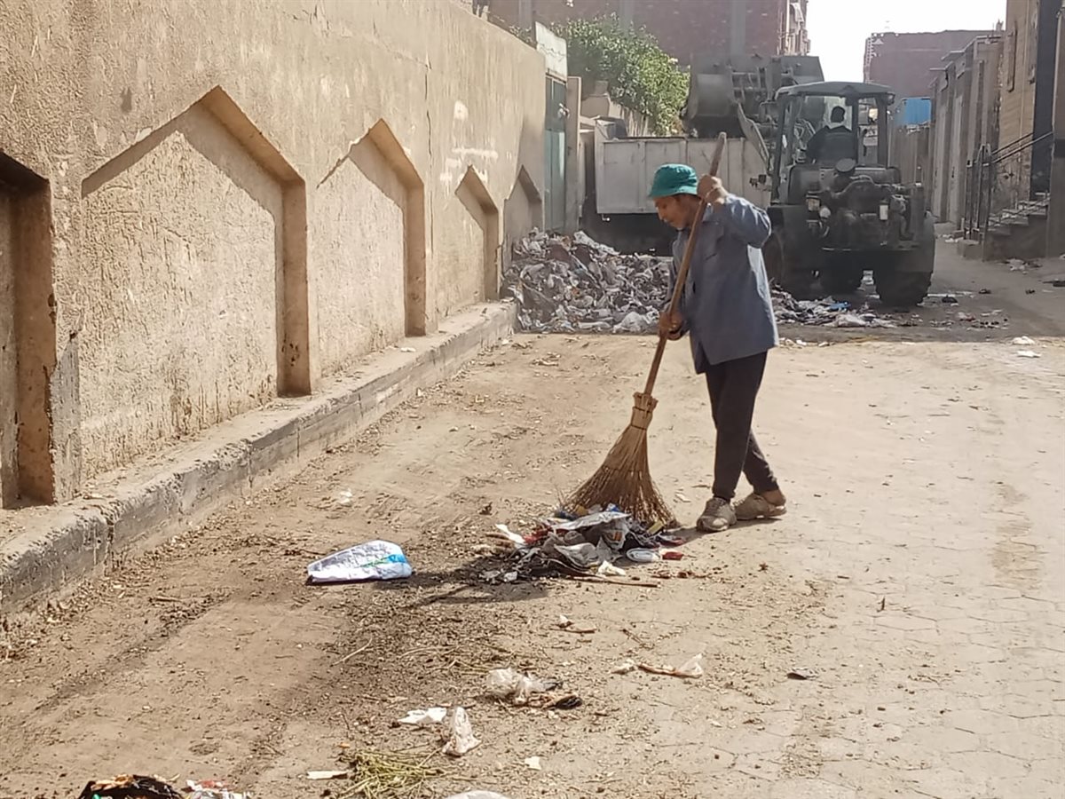 رفع القمامة من قرى أبو النمرس جنوب الجيزة