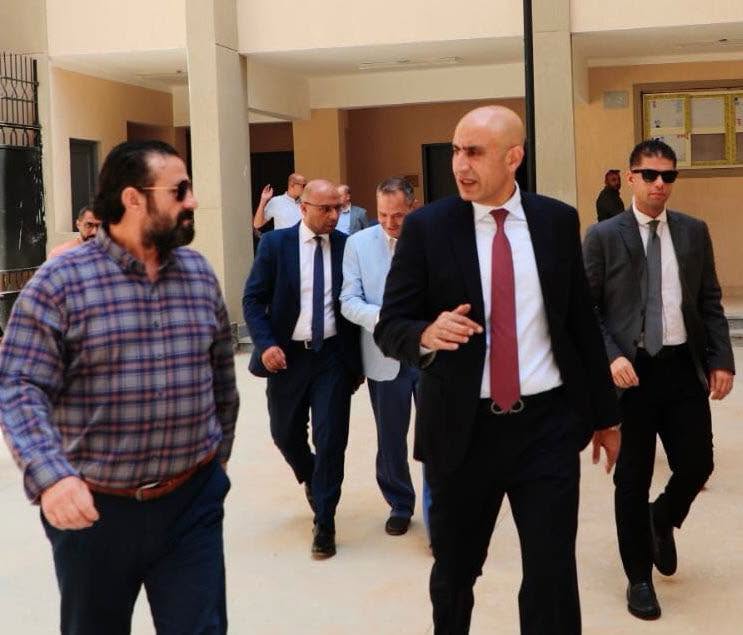 وزير التعليم يتفقد مدارس المرج ويشدد على إنهاء الفترات المسائية بالابتدائي