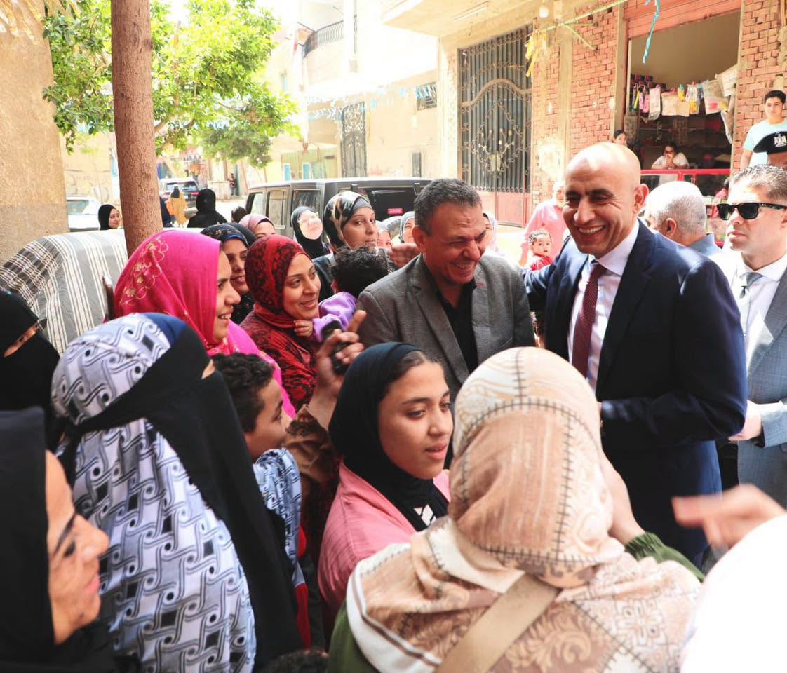 وزير التعليم يتابع مدارس المرج ويعلن خطوات لإنهاء الفترات المسائية