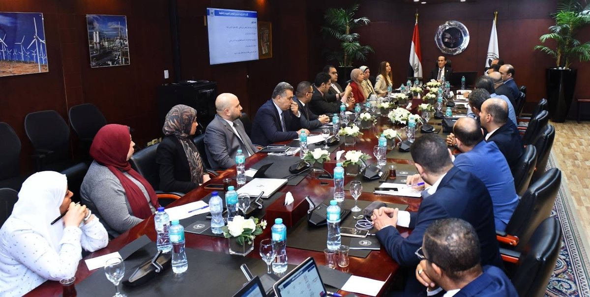 الاستثمار في مصر يشهد خطة جديدة لتطوير الخدمات الحكومية