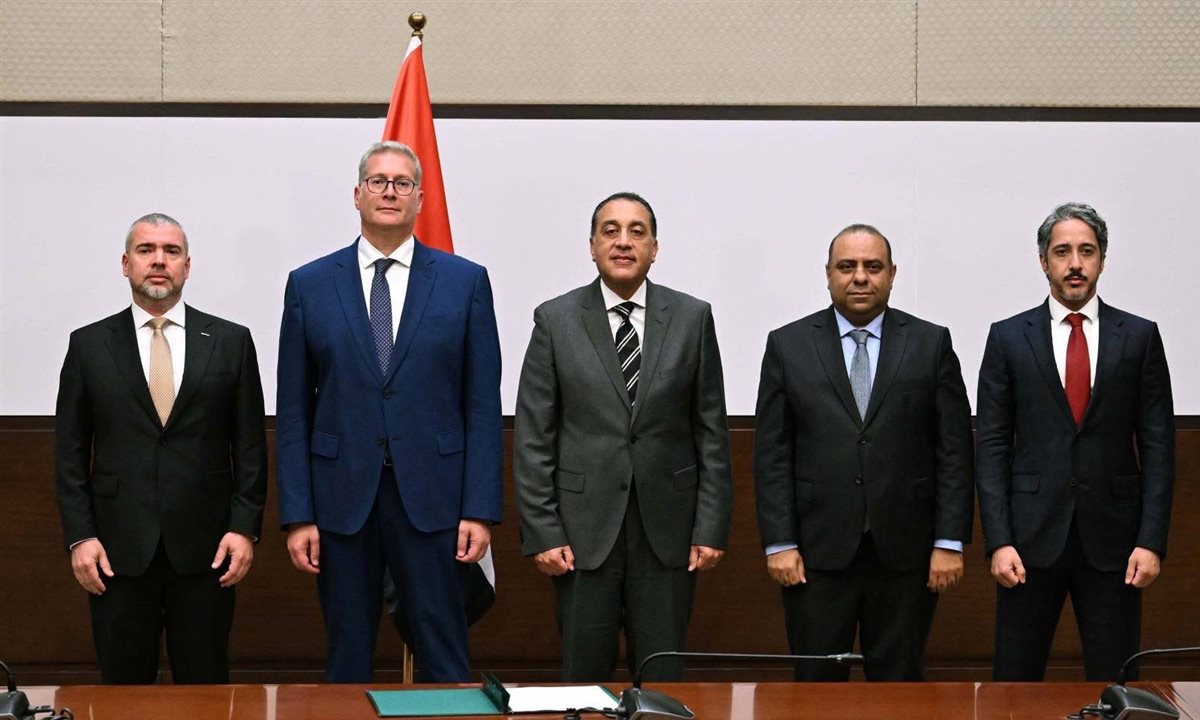 الحكومة توقع مذكرة تفاهم جديدة في قطاع الغاز الطبيعي