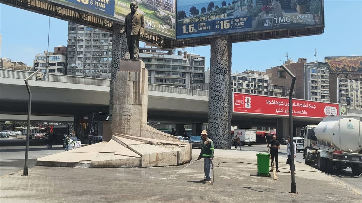 فرق النظافة بالجيزة تواصل حملات صيانة وتجميل الميادين