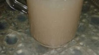 بالصور.. مياه الشرب بقرية ”شباس الشهداء” ملوثة وبها طين.. والأهالي تهدد
