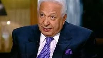 بالفيديو ..أحمد عكاشة : ”الرضى النفسي” بين المجتمع ليس في المال